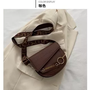 Đơn giản Túi phù hợp với phong cách mới Túi đeo vai thời trang phù hợp Màu sắc tương phản Giá trị cao Túi đeo chéo yên ngựa