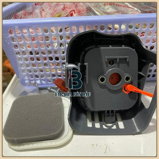 Bô e (lọc gió) máy cắt cỏ Thụy Điển Husqvarna 143 - 541-226 (gồm: 2 nắp + mút + nút vặn)