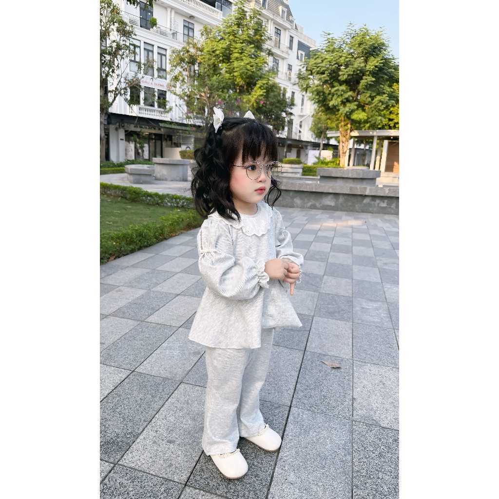 Bộ quần áo bé gái Unbee phối bèo ren, chất modal mềm mịn cho bé - Set đồ cho bé gái