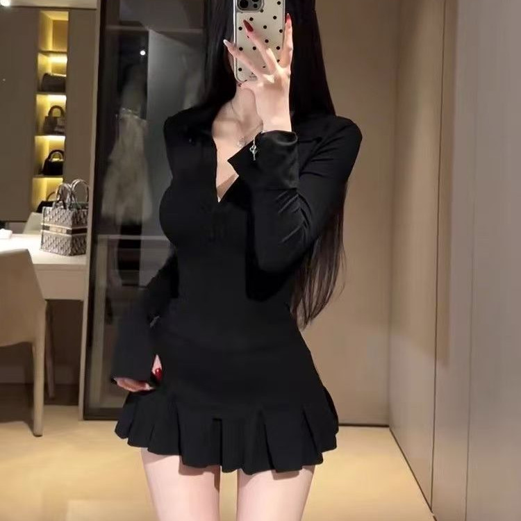 Váy ngắn đen phong cách mới thu đông xuân, dáng slim-fit phù hợp nữ