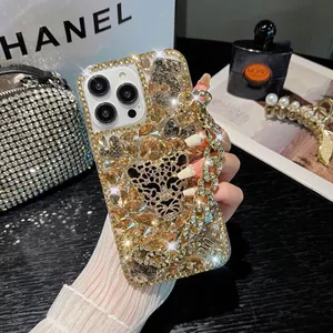 Thích hợp cho vỏ điện thoại Apple 17Promax Vỏ kim cương giả da báo iPhone16 / 14 Vòng tay bảo vệ toàn bộ kim cương bao gồm tất cả
