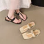 Phong Cách Mới Thời Trang Mũi Vuông Flat Niche T-Strap Mùa Hè Nữ Nữ Mặc Bên Ngoài Tất Cả Trận Đấu Đi Biển Giày Sandal Nữ26040109