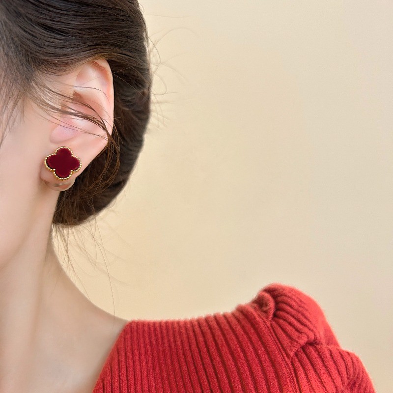 Bông Tai Ngọc Trai Hình Cỏ Bốn Lá Màu Đỏ, Phong Cách Cổ Điển Cho Phụ Nữ