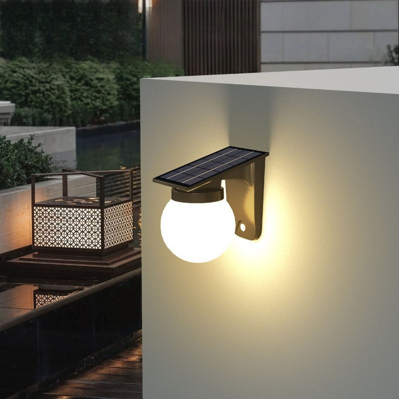 Đèn Tường Năng Lượng Mặt Trời 3 Màu,Đèn Sân Vườn Trang Trí, Tự Động Bật/Tắt,chống mưa,ba màu ánhsáng