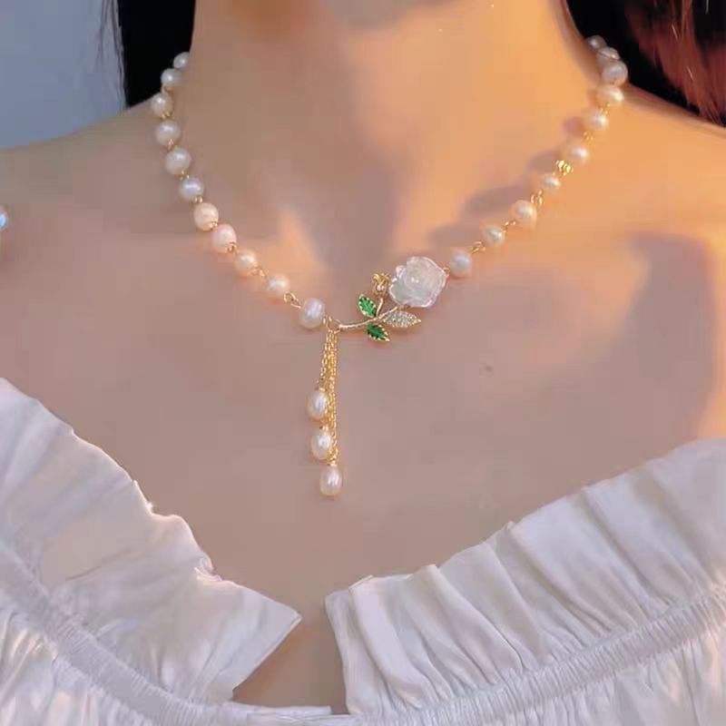 Vòng cổ ngọc trai Camellia cao cấp đa năng