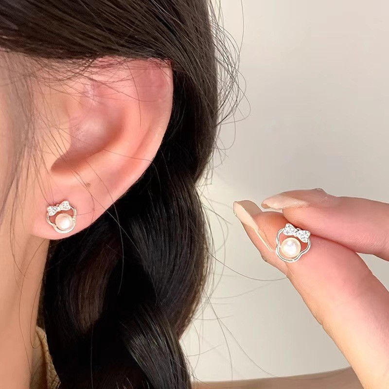 Bông tai ngọc trai bướm dễ thương bạc nguyên chất s999