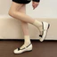Giày Mary Jane màu đen có mẫu kim cương tăng chiều cao bên trong