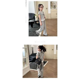 Bộ đồ cho bé gái – Áo thun tay ngắn phối quần dài rộng phong cách Hàn Quốc