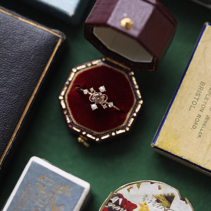 Thời trang khí chất niche dát zircon chéo đơn giản có thể điều chỉnh nhẫn nữ
