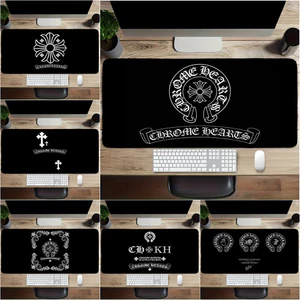 Chrome Hearts Logo Miếng Lót Chuột In Nghệ Thuật Bàn Phím Máy Tính Bàn Phím Bàn (60x30cm / 80x40cm)
