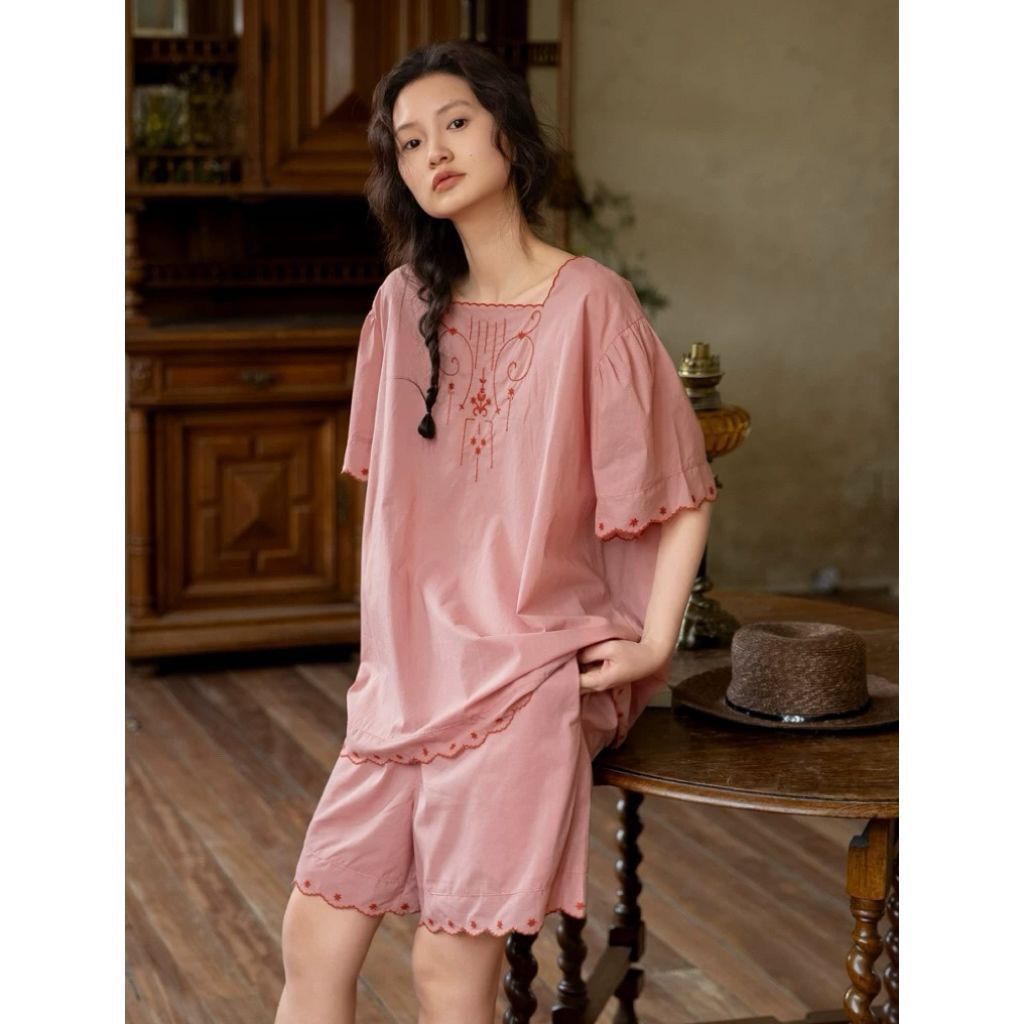 Bộ đồ ngủ mỏng nhẹ cho xuân-hè, style ngọt ngào theo xu hướng Hàn Quốc