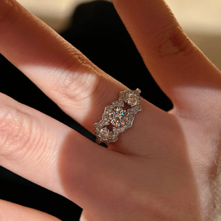 Nhẫn nữ mô phỏng moissanite 1 carat, phong cách châu âu - mỹ mới lạ