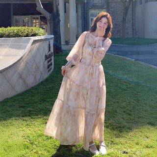 Váy hoa mùa xuân-hè cho người plus-size, cổ vuông và tay phồng voan mềm mại
