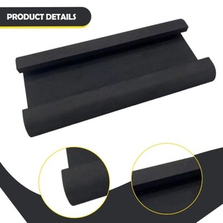 Ghế thuyền rồng ROLY với đệm dày êm ái, bền và chống trượt