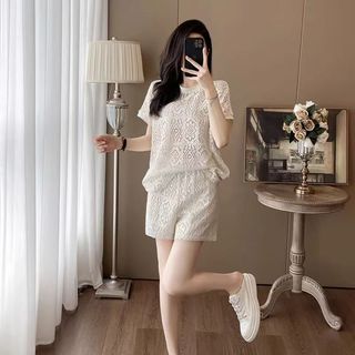 Bộ đồ phong cách châu Âu, thời trang hè mới dành cho nữ, thiết kế độc đáo với áo tay ngắn ren rỗng và quần short