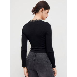 Top NgựcSlim-fit Ren Xoắn Dài Tay Cổ Chữ V Màu Đen Size XL
