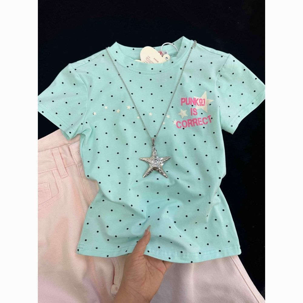 Bán buôn áo thun nữ retro chấm bi in chữ màu bạc hà xanh, form slim-fit