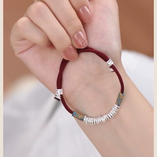 Vòng tay handmade phong cách Trung Hoa, dây cotton xoắn màu đỏ, phù hợp nam và nữ.
