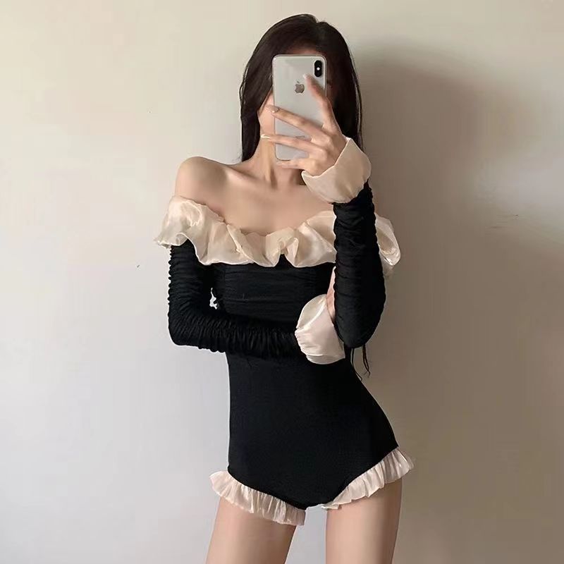Đồ bơi một vai ren dài tay phong cách Hàn Quốc thời trang