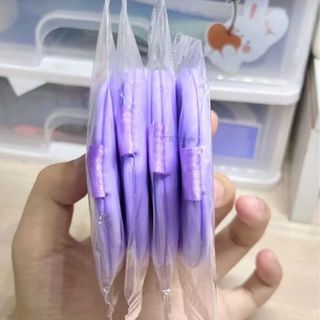 Bông Phấn Colorkey Hình Giọt Nước - Mút Tán Kem Nền Đầu Nhọn Che Phủ Góc Khuất, Siêu Mềm Mịn