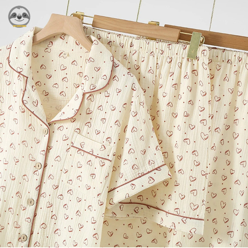 Bộ đồ ba mảnh từ sợi cotton nguyên chất hai lớp, phù hợp mùa xuân và thu, thoải mái mặc trong nhà