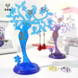Trang sức trưng bày kệ mặt dây chuyền và bông tai - Mina