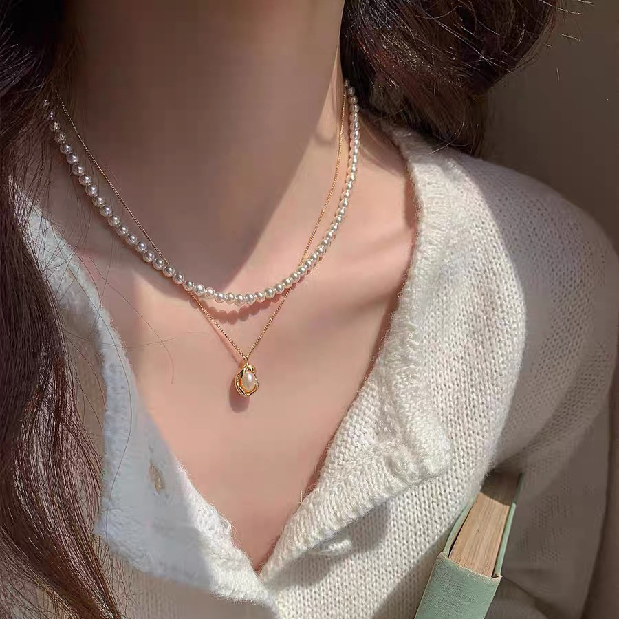 Vòng cổ ngọc trai thủy tinh xếp chồng hai lớp thời trang