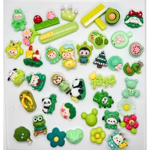 Set Charm gắn dép theo tone màu: Tone xanh lá