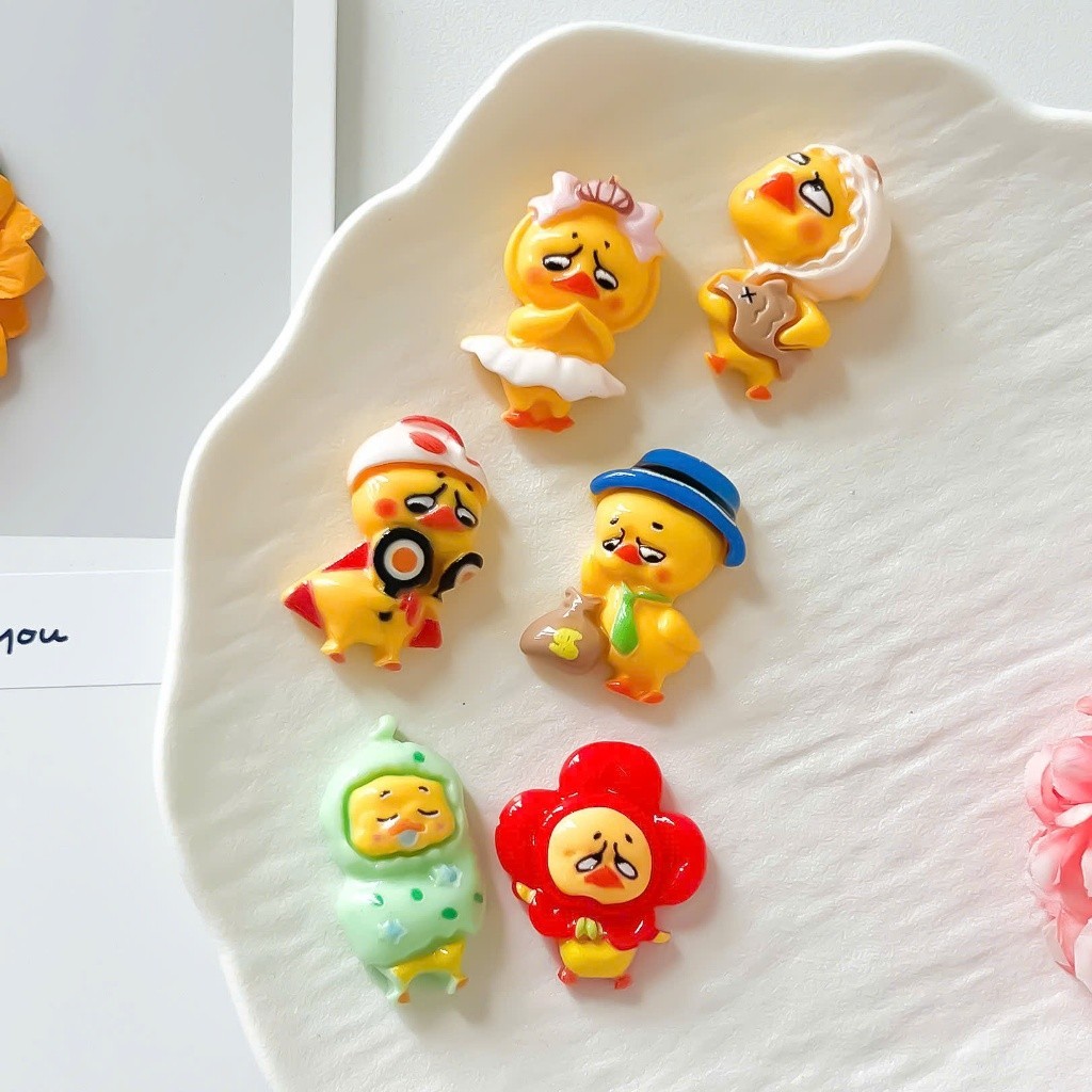 Set Charm Gà Con Khóc Nhè- 6 Charm Gà Cosplay Cute- Charm Gà Kawaii Trang Trí Dép Hot Trend