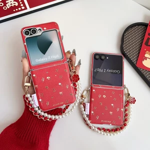 Sang Trọng Sáng Màu Đỏ Túi Tote Gấp Ốp Lưng Điện Thoại Samsung Galaxy Z Flip 5 6 7FE 7 Thiết Kế Độc Đáo Ốp Điện Thoại Cho Z Flip7 Với Vòng Tay Đính Hạt Vỏ Chống Sốc