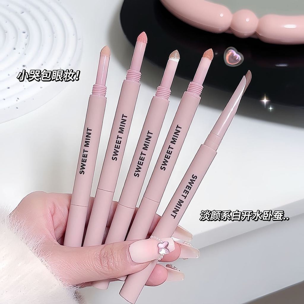 Bút tằm nằm hai đầu bạc hà ngọt ngào làm sáng hai trong một, chống thấm mồ hôi không nhòe, bóng ba chiều có độ bóng cao