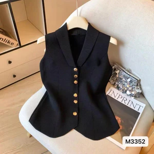 Áo sơ mi nữ không tay cổ chữ Vbutton, polyester thoáng mát cho mùa hè