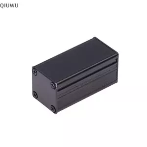 Vỏ nhôm QIUWU Hộp dự án điện tử ép đùn DIY 25x25x50mm cho các đơn vị cấp nguồn.