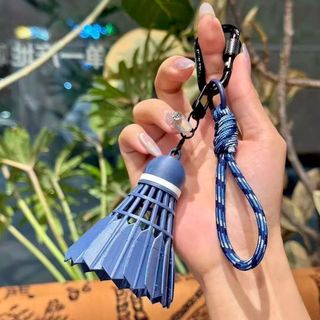 [Mặt dây chuyền] Cực kỳ ban đêm Mặt dây chuyền cầu lông màu xanh đậm Đơn giản Cầu lông cao cấp Người đàn ông phù hợp với ba lô thể thao Túi treo trang trí