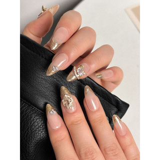 🔥 có hàng sẵn 🔥 2026 Cao cấp Trang trí móng tay nghệ thuật Charm Nail ba chiều Năm Ngựa Trong Kho ins ✮Ngựa Mới Năm Zircon Làm Móng Tay Kim Cương Trang Sức Đèn Flash Sang Trọng Zircon Vàng Và Bạc Pony Phù Hợp Với 2026 Kim Cương♣