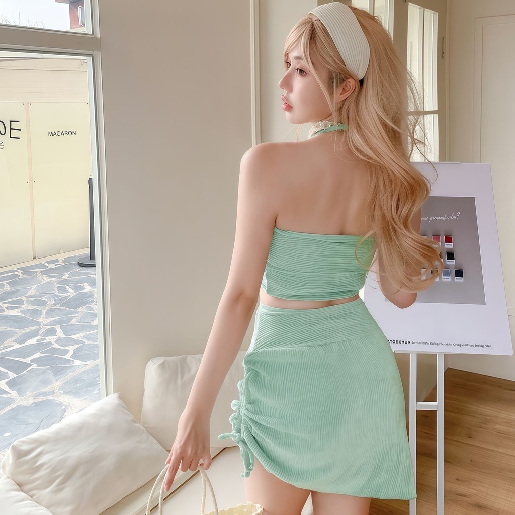 Đồ bơi nữ phong cách bikini ba mảnh, phù hợp vòng một nhỏ, lý tưởng cho kỳ nghỉ mùa nóng