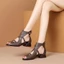 Giày Sandal La Mã Nữ Mùa Hè 2025 Phong Cách Mới Thấp Dày Gót Cao Cấp Dép Dày Gót Rỗng Miệng Cá Cao Cấp Dép Nữ26040109