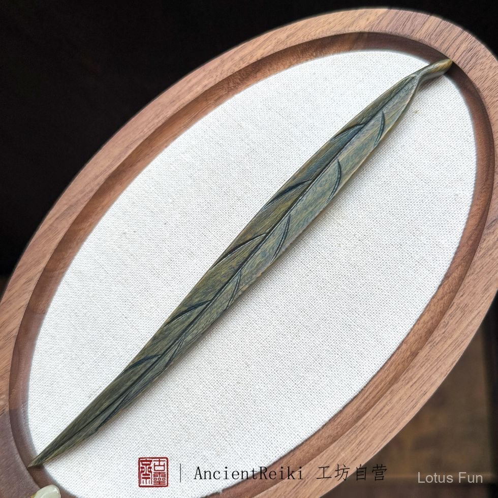 Kẹp tóc gỗ đàn hương cổ điển, phù hợp trang phục truyền thống, handmade