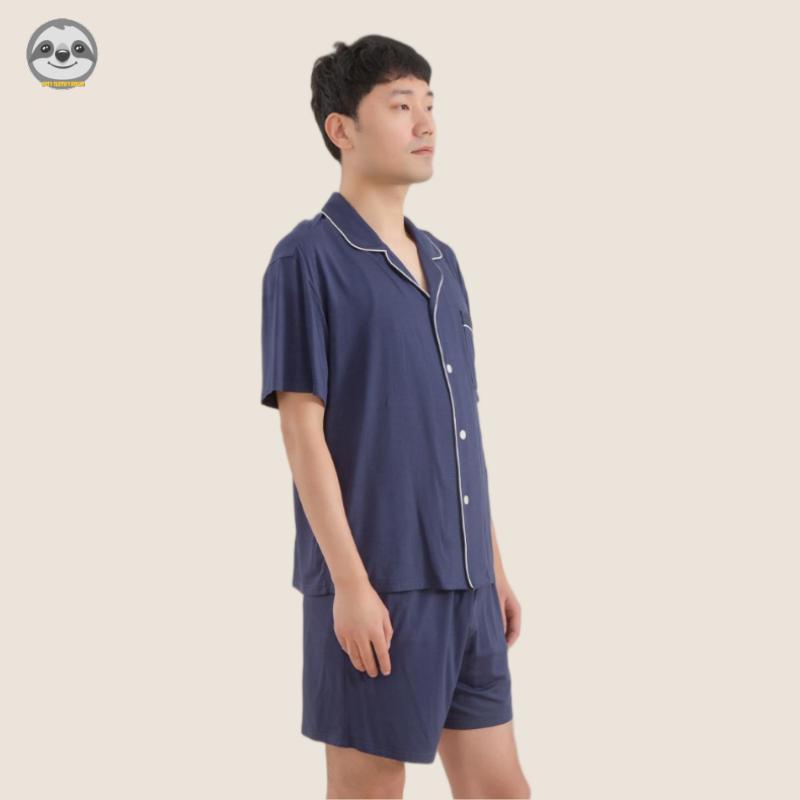 Bộ đồ ngủ phong cách Nhật Bản và Muji, chất liệu modal mềm mại, có size dành cho cả nam và nữ, phù hợp làm quà tặng cặp đôi.
