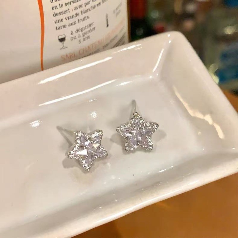 Bông tai hình ngôi sao zircon siêu lấp lánh - Sang trọng và thanh lịch