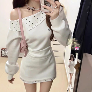 Tinh khiết Desire Phong cách chéo Cổ áo quây Chấm bi Áo Nữ Thu Đông Retro Thêu Mỏng Hơn Nhìn Thường Ngày Phù Hợp Với Hàng Đầu