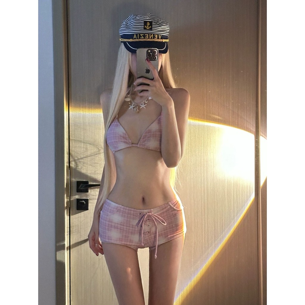 Bikini chia đồ bơi nữ phong cách nóng bỏng, phù hợp đi biển mùa xuân