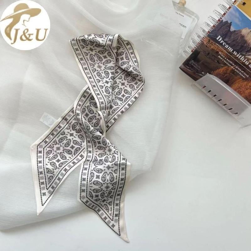 JU Hạt Điều Hoa Lụa Khăn Hai Mặt Tam Giác - Đa Năng & Vintage