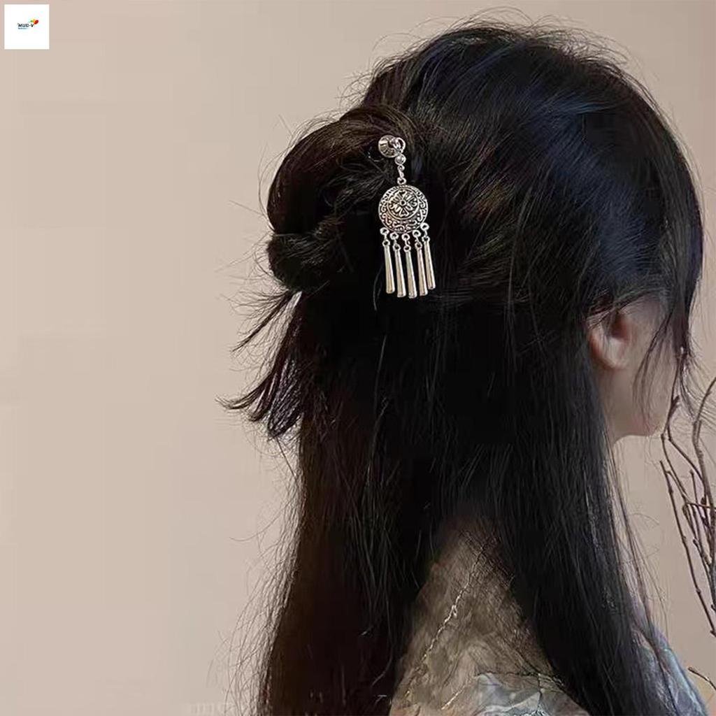 Kẹp tóc hình bướm có tua rua và mặt dây chuyền - Phụ kiện dành cho nữ