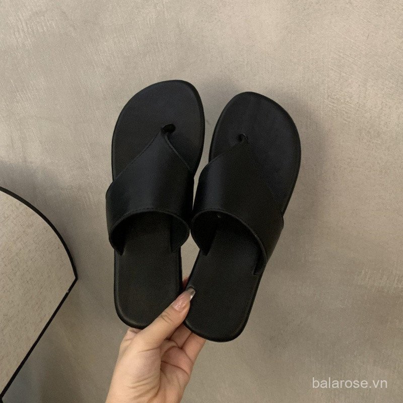 Niche Flat Toe Clipon Dép Nữ Mặc Ngoài Trời 2026 Mới Mùa Hè Thời Trang La Mã Dép Đi Biển