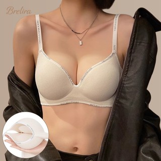 Áo ngực không đường may, dáng tròn, không để lại vết hằn, đường may thẳng hàng, chất liệu mềm mại và thoải mái, màu trắng sữa, tôn dáng vòng một đầy đặn, thích hợp mặc hàng ngày cho nữ. Chất liệu thân thiện với da.