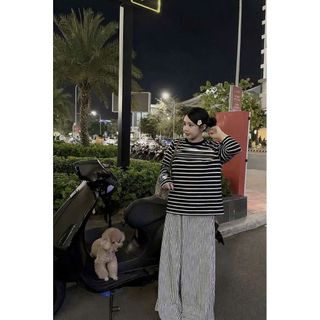 sét bộ quần đũi xốp kẻ vằn + phối áo kẻ sọc ngang dài tay form rộng in kitd ty -thuba94