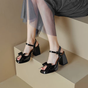 VNASCP34-43 Kích Thước Lớn Nơ Mở Mũi Đế Dày Dày Dày Gót Cao Khóa Nội Tuyến Dây Đeo Sandal La Mã Thời Trang Sàn Catwalk Dây Ngược Hiệu Suất
