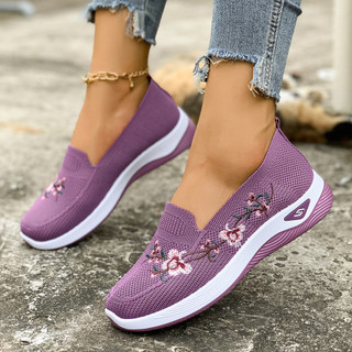 Giày Nữ Size Lớn Giày Thường Ngày Trung Niên Người Cao Tuổi Mẹ Giày Thêu Cũ Bắc Kinh Vải Giày Một Bước IUS1