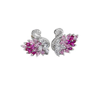 Bông tai nữ phong cách châu Âu mới nhất với đá corundum chuyển màu hồng zircon dạng bông thiên nga